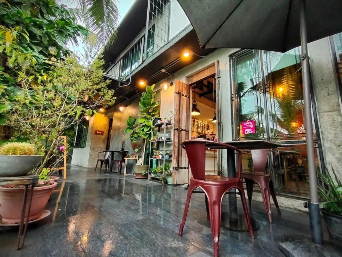 Gajib Bed&Breakfast 암파와 외부 사진