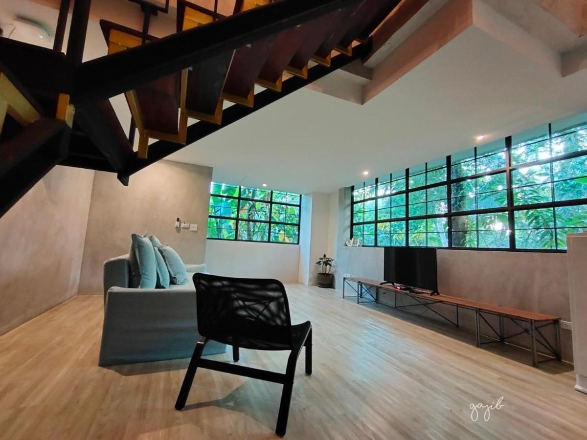 Gajib Bed&Breakfast 암파와 외부 사진