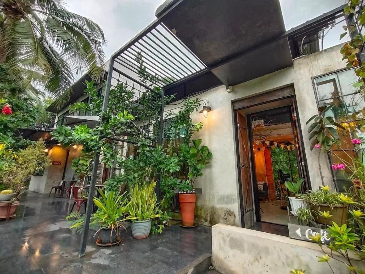 Gajib Bed&Breakfast 암파와 외부 사진