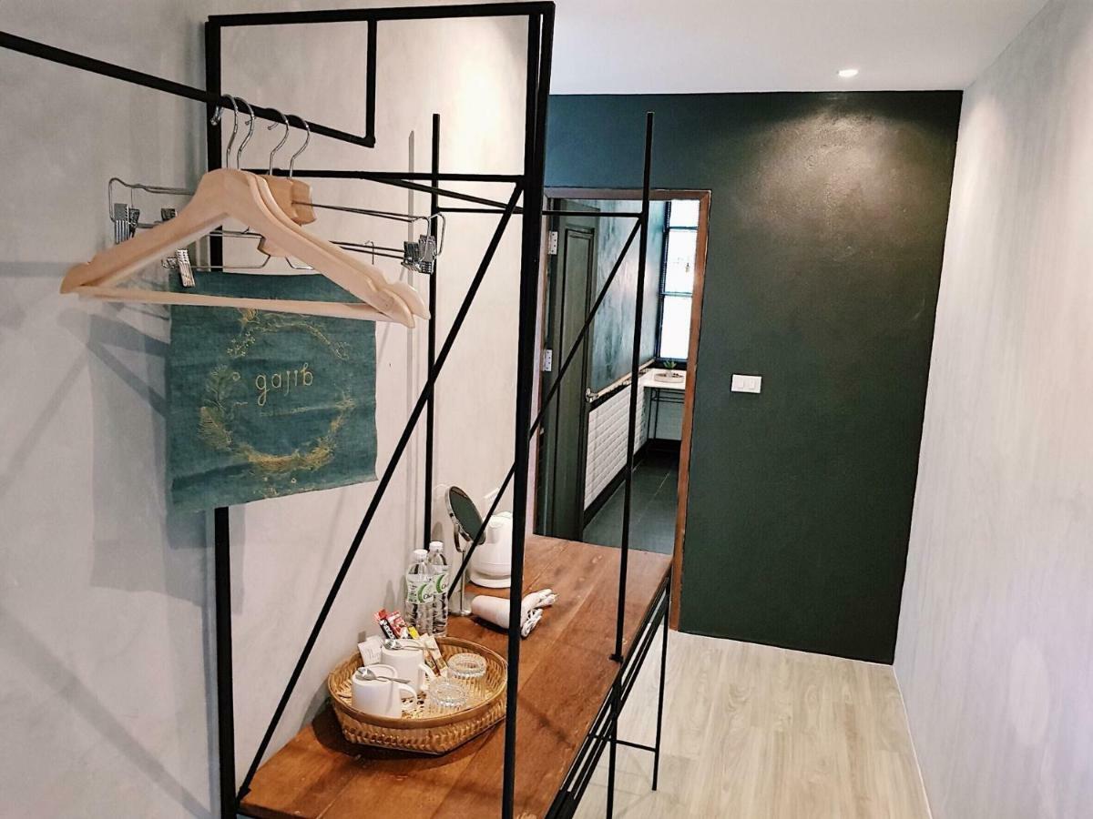 Gajib Bed&Breakfast 암파와 외부 사진