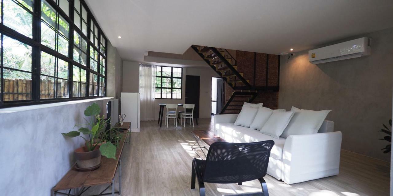 Gajib Bed&Breakfast 암파와 외부 사진
